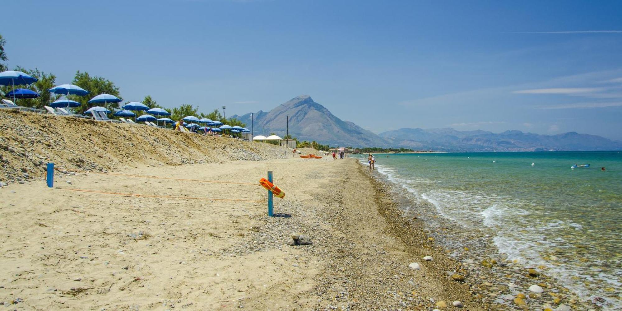 Dolcestate Hotel -Club Campofelice Di Roccella Dış mekan fotoğraf