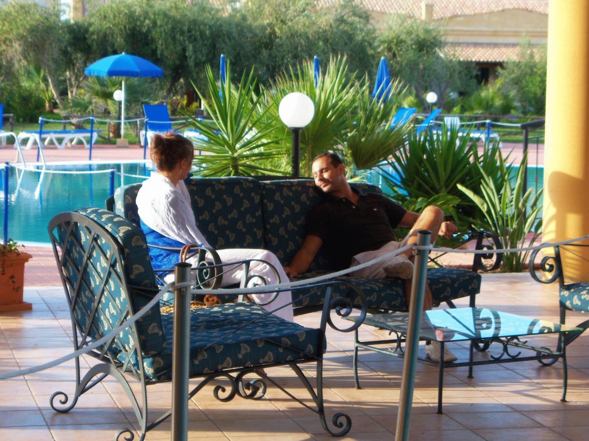 Dolcestate Hotel -Club Campofelice Di Roccella Dış mekan fotoğraf