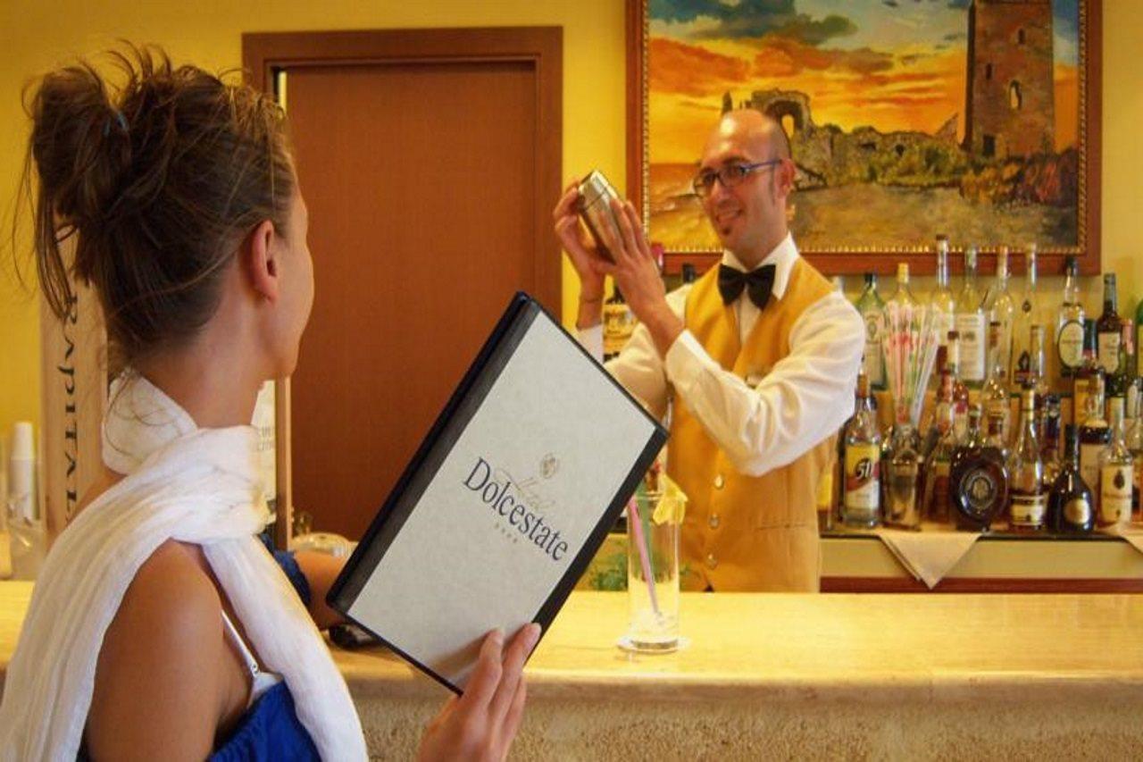 Dolcestate Hotel -Club Campofelice Di Roccella Dış mekan fotoğraf