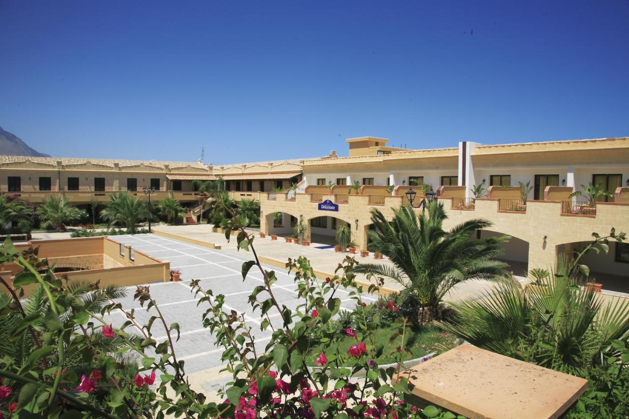 Dolcestate Hotel -Club Campofelice Di Roccella Dış mekan fotoğraf